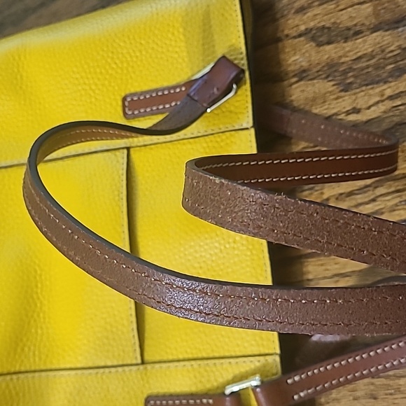Dooney & Bourke Mustard Small Pebble Grain Lexington Tote In great preloved cond - Picture 5 of 5